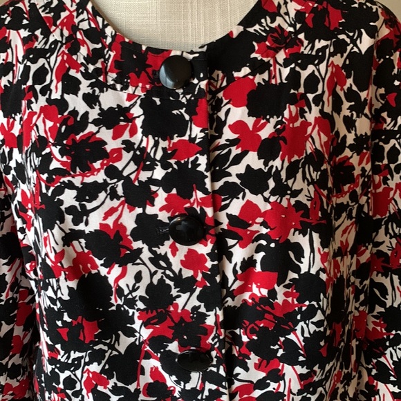 Covington Floral Cropped Jacket 100% cotton, lining 100% polyester. 16-18W - Picture 3 of 12